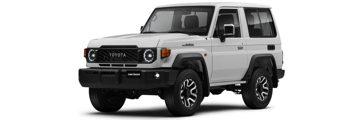 Land Cruiser Hardtop DLX Gas - 3 Doors 4x4 AT 